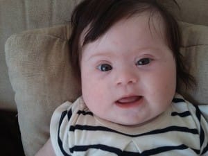 Čustvena objava mame o svojem otroku z Downovim sindromom na Facebooku  zaokrožila omrežje