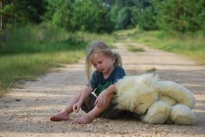 Če starši otroku ne boste zagotovili varnosti, si jo bo poiskal drugje