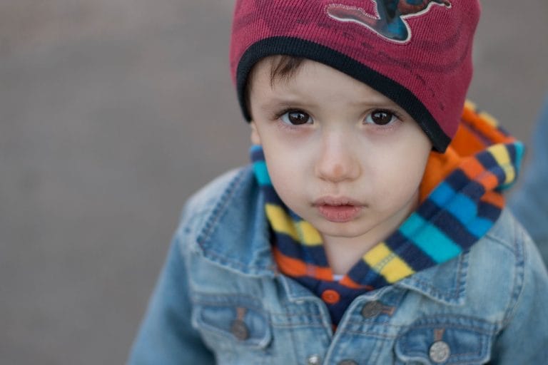 Ko mama reče nekaj, oče nekaj drugega, babica nekaj tretjega - koga naj poslušam?