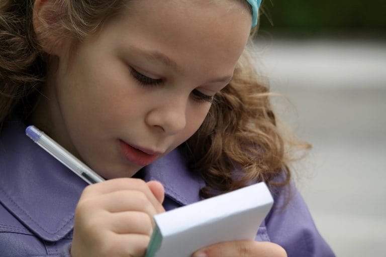 Kako uporabljati pogovorni dnevnik in poglobiti odnos z vašim otrokom
