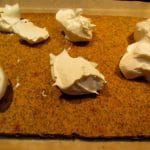 Recept: Marianine makove kocke z grškim jogurtom